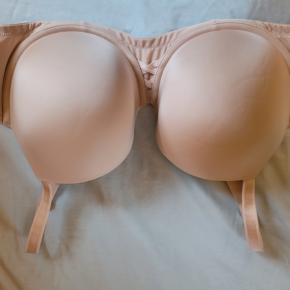 Torrid Strapless Bra in Blush